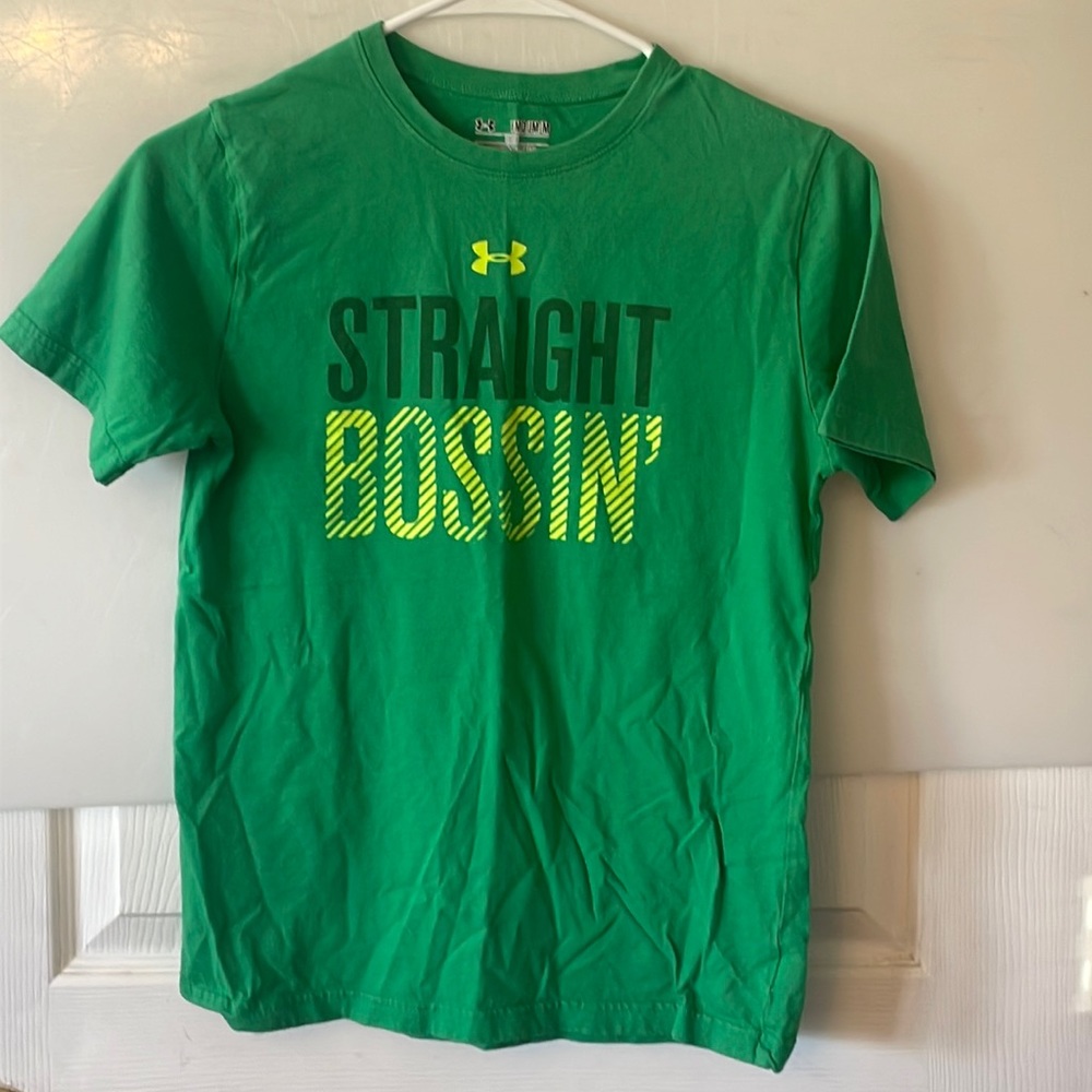 Under Armour boys M shirt